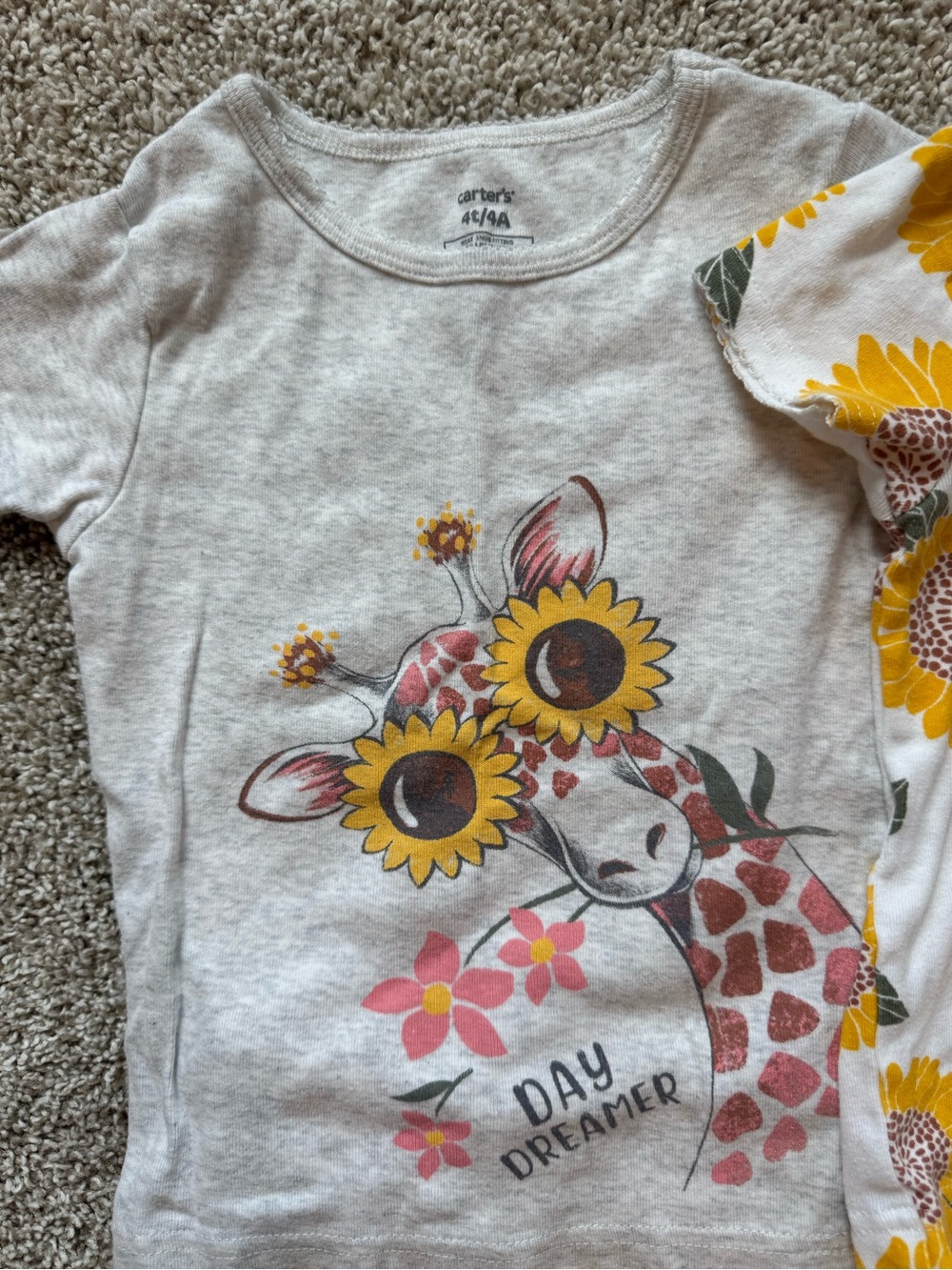 Carter’s Girls Pajama set 4 piece bundle pants, short Sunflower Giraffe Size 4T - Picture 3 of 11